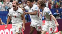 Harry Kane celebrates with Jude Bellingham and Anthony Gordon after scoring in the last round against DR Congo in Atlanta