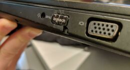 If You Think You&rsquo;re Having A Bad Day, Spare A Thought For These 88 Poor Tech Support Workers (New Pics)