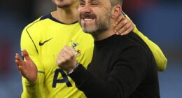 Joao Palhinha with Spurs boss Roberto De Zerbi, who had said he was keen to keep him