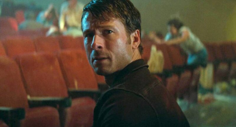 Netflix's Jurassic Park Series With Glen Powell Officially Gives The Dinosaur Franchise A Full Shared Universe