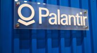 Palantir’s stock bounces back as analyst cheers company’s unique AI advantage