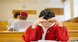 &ldquo;Are You Smarter Than The Average U.S. Student?&rdquo;: These 21 Questions Will Show