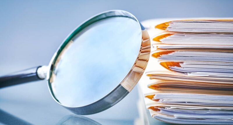 Who should handle your estate plan: Your lawyer or your financial adviser?